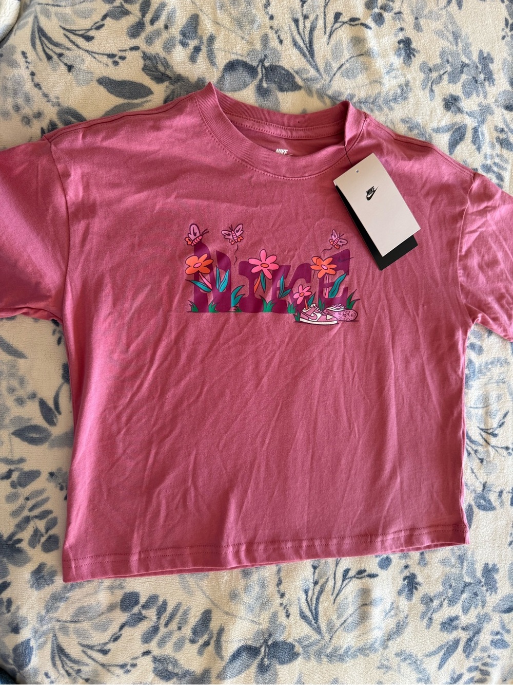 Nike Kids Bright Pink Floral Graphic Tee Size Medium